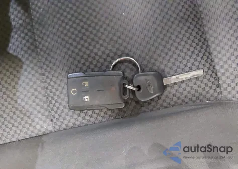 2016 Chevrolet Silverado K1500 Lt from USA, damaged, VIN 1GCVKREC8GZ428041